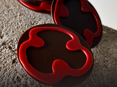Chocolat poivron, fraise Mara des bois et praliné poivre rose